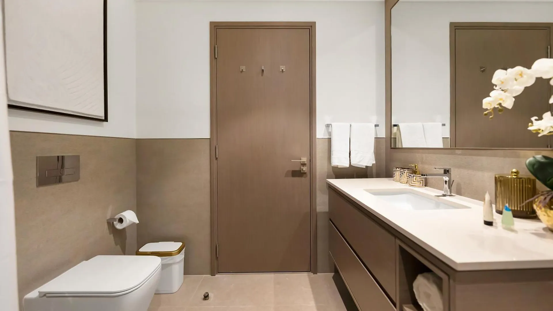 Direct Burj Khalifa & Fountain Views Lux 2Br Apartment Dubai