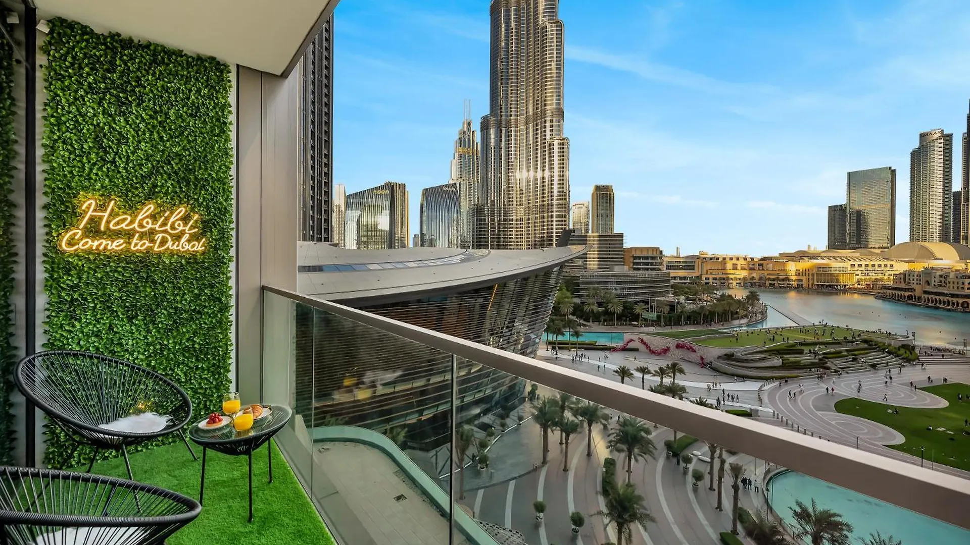Direct Burj Khalifa & Fountain Views Lux 2Br location